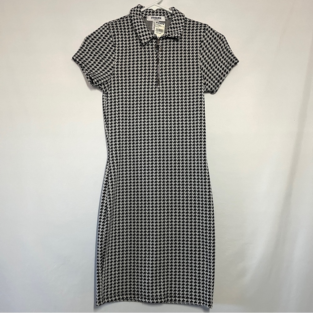 RSQ houndstooth short sleeve dress